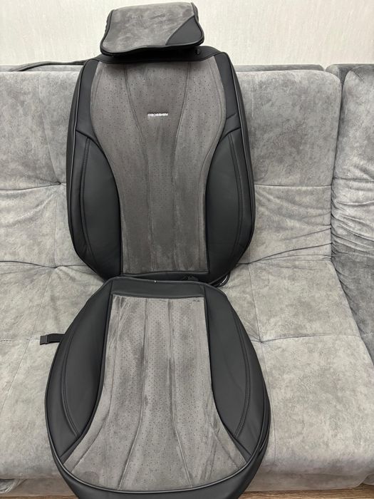 Продам чехлы на машину новые