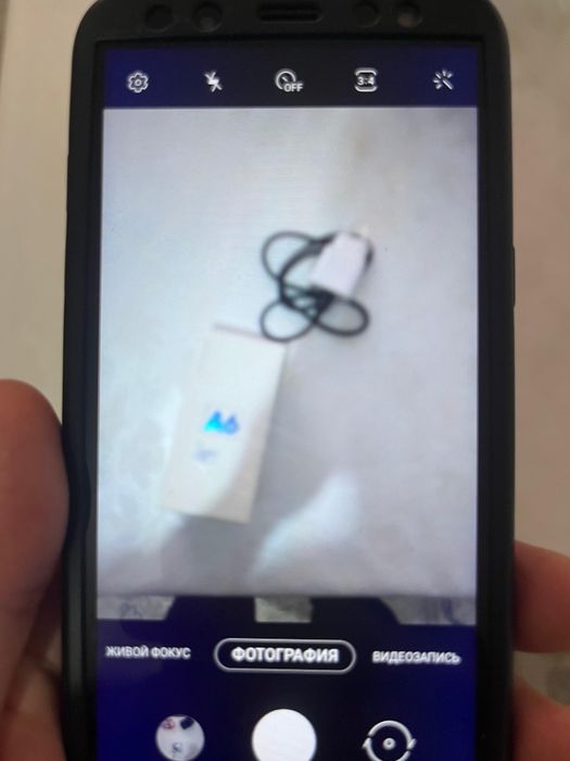 продам телефон Samsung Galaxy A6 + подарки