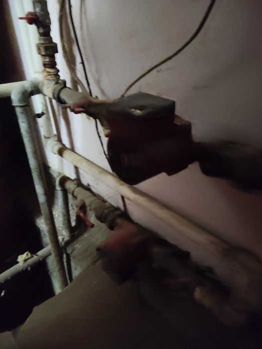 Centrala termica pe lemne 35 kw,in funcțiune +pufer 1000 litri cu boiler incorporat 300 litri+vas expansiune, pompe , amestecător linii, etc
