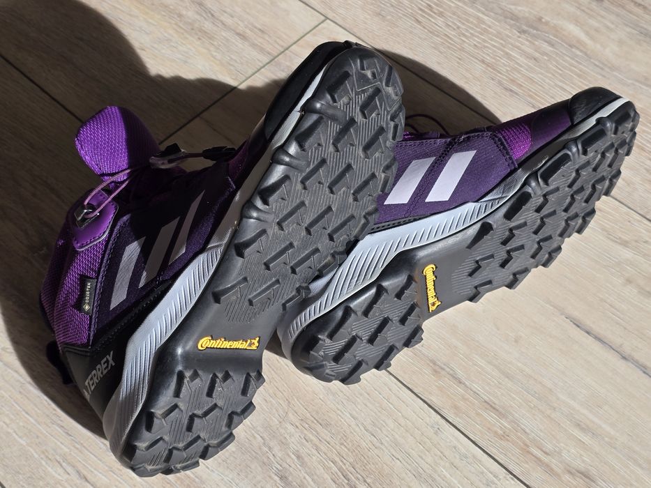 Ghete Adidas marimea 36