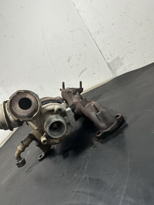 Turbina turbo Audi A3 8P 1.9 TDI BKC BXE 03G253014F