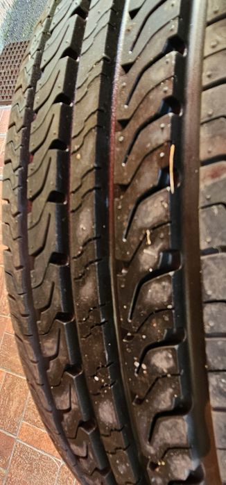 Roata Rezeva Dacia Duster 215/65/R16 ca nou