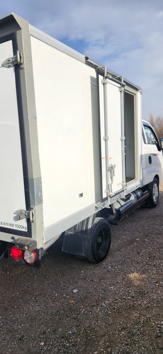 Kia bongo 3 2022 propan