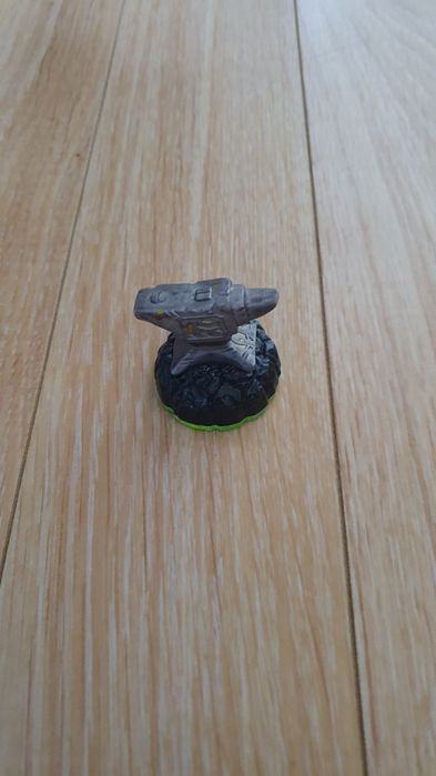 Skylanders Spyros Adventure, Anvil Rain