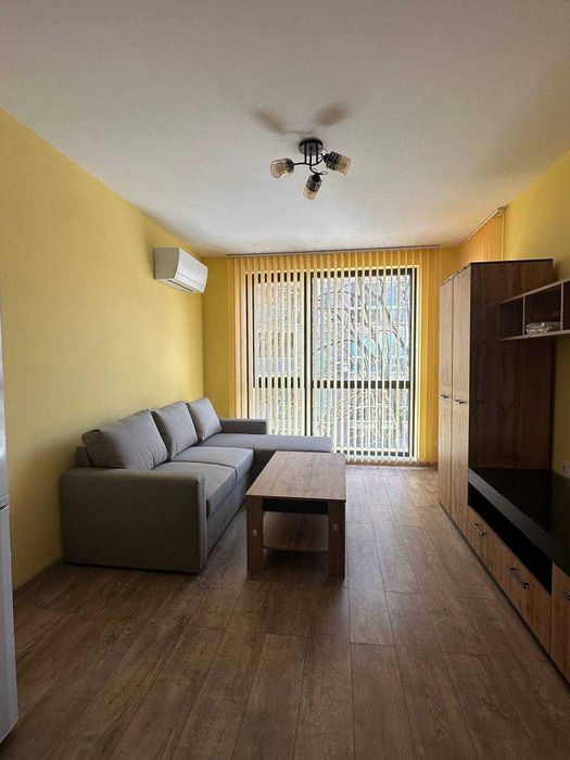 Дава се под наем Двустаен апартамент в София, Зона Б-18 - 64 кв.м за 698.19 € - Снимка #2