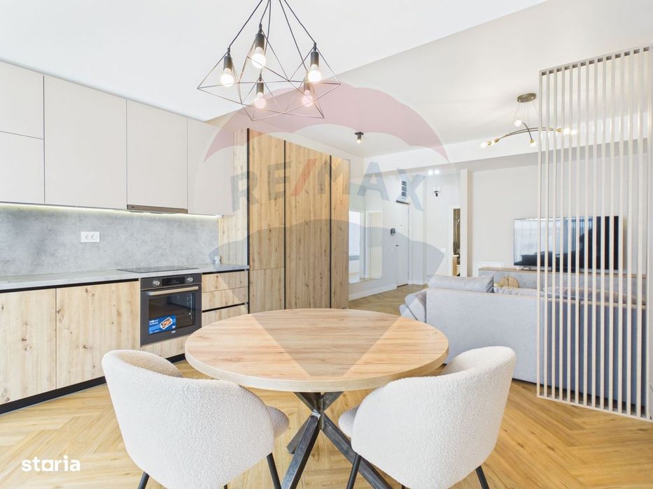 Apartament spatios cu 2 camere de vânzare in Catted Family