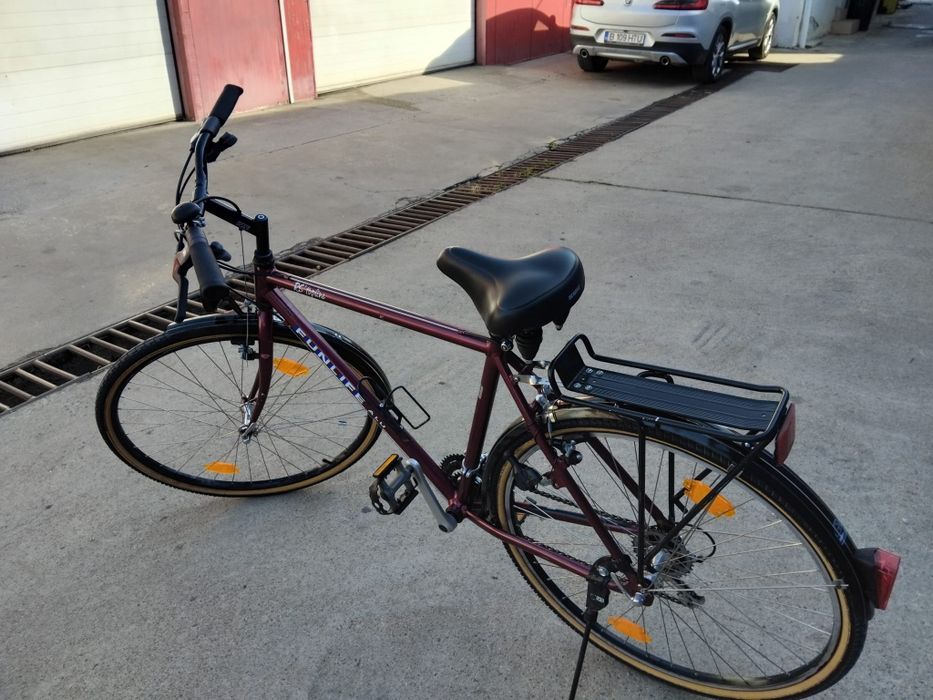 Vând bicicleta din aluminiu pentru bărbați