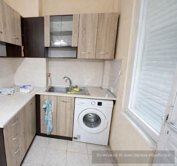 Дава се под наем Двустаен апартамент в Варна, Център - 58 кв.м за 328.95 € - Снимка #1