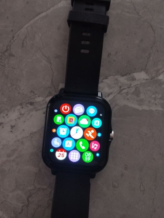 Продам смарт часы срочно