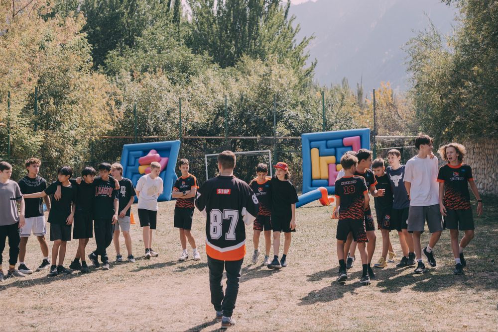 Ведущий Тамада на праздник Алматы