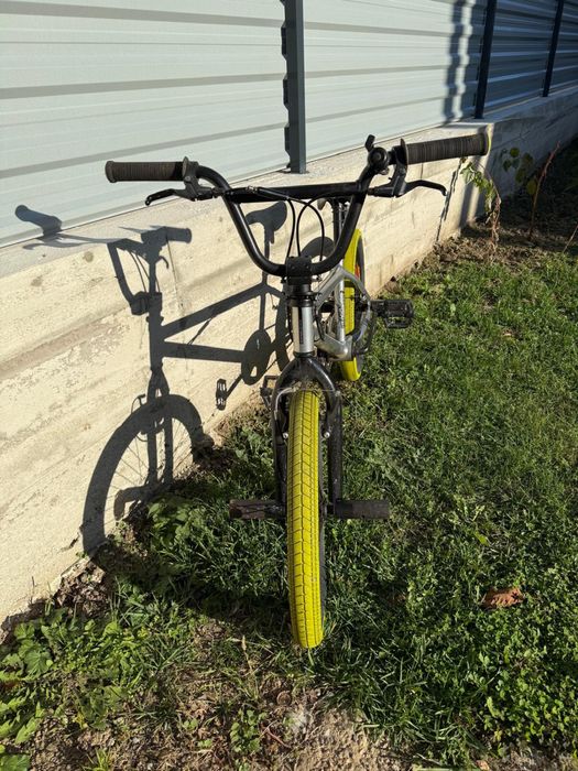 Se vinde bmx WIPE roti verzi