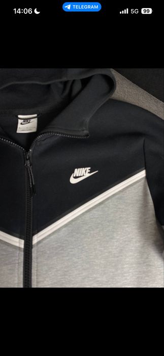 Nike tech fleece