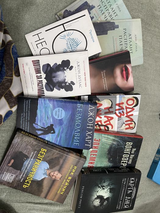 Книги Срочно продаю книги