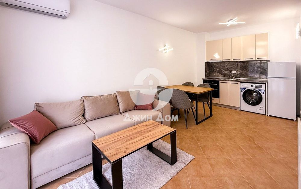 Просторен двустаен апартамент в к-с „Барко дел Сол“, к.к. Слънчев бряг