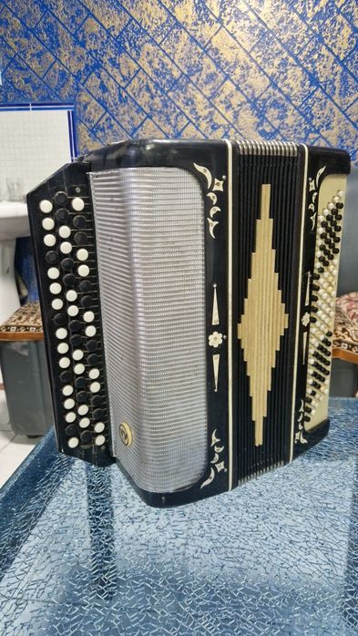 Продам Баян Беларус