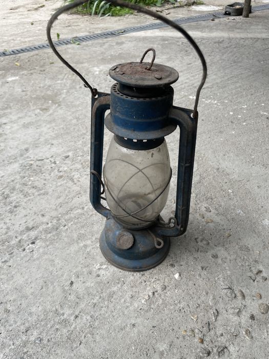 lampa pe petrol intacta