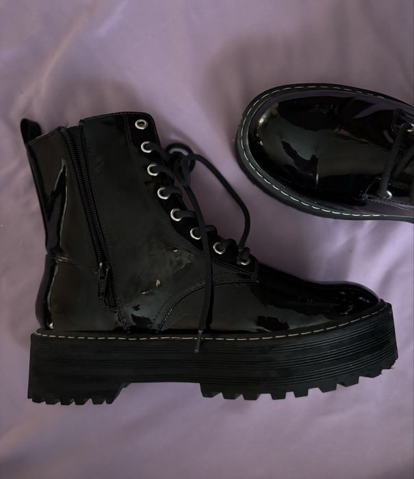 Лаковые ботинки H&M