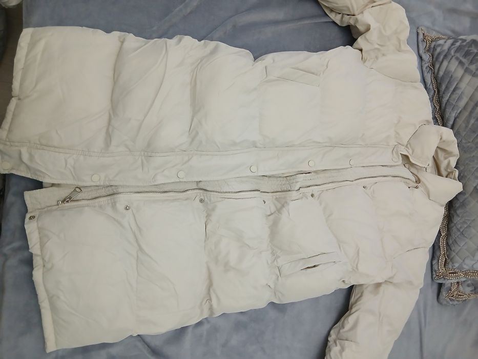 Пуховик белый б/у