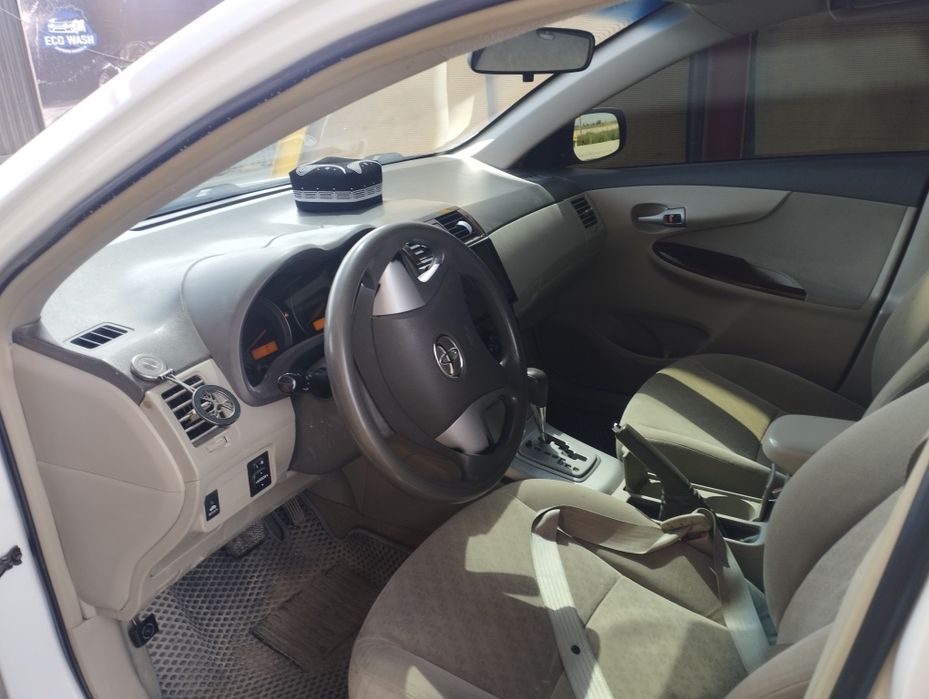 Тоёта Корола продаётся