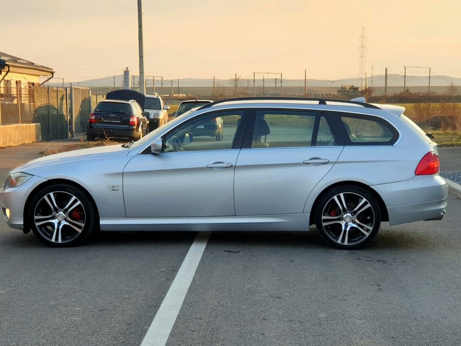 Bmw 320 X drive anul 2009