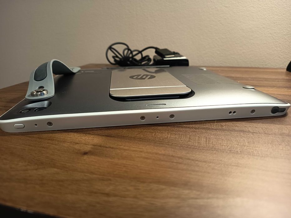HP Elitepad 1000 Rugged tablet отличен
