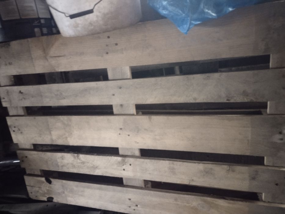 Продам поддоны бу