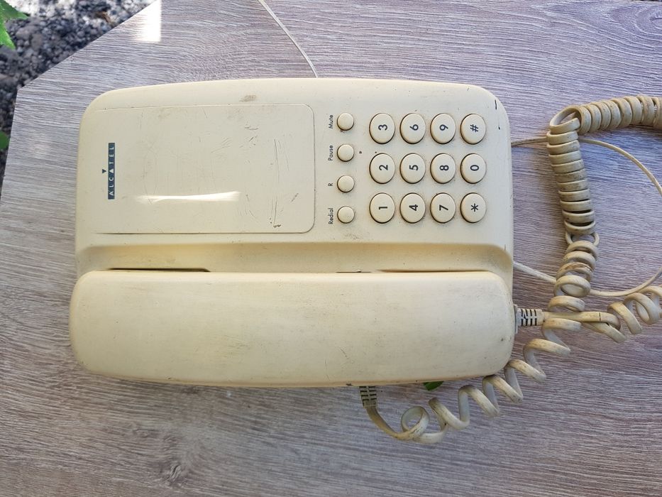 Телефонный аппарат