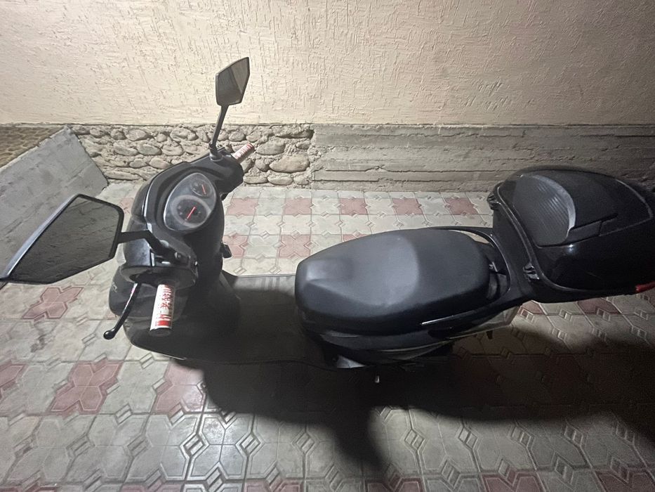 Мопед обмен айфонга