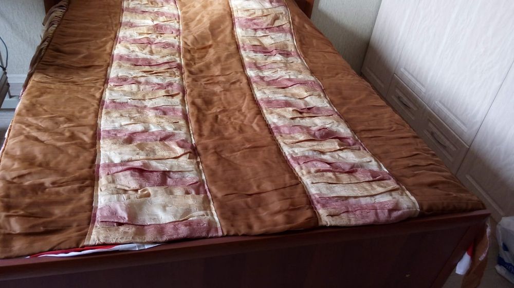 Продаю покрывала на синтепоне