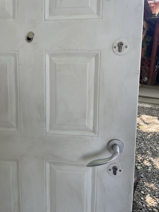 Vand usa metalica alba FARA TOC