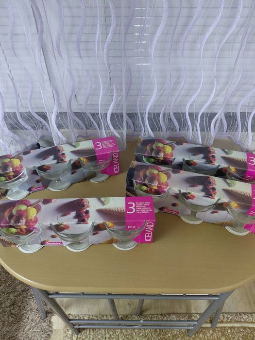 Нови Чаши за сладолед ,Мелба