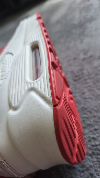 Мъжки маратонки Nike Air Max 90 (80€)