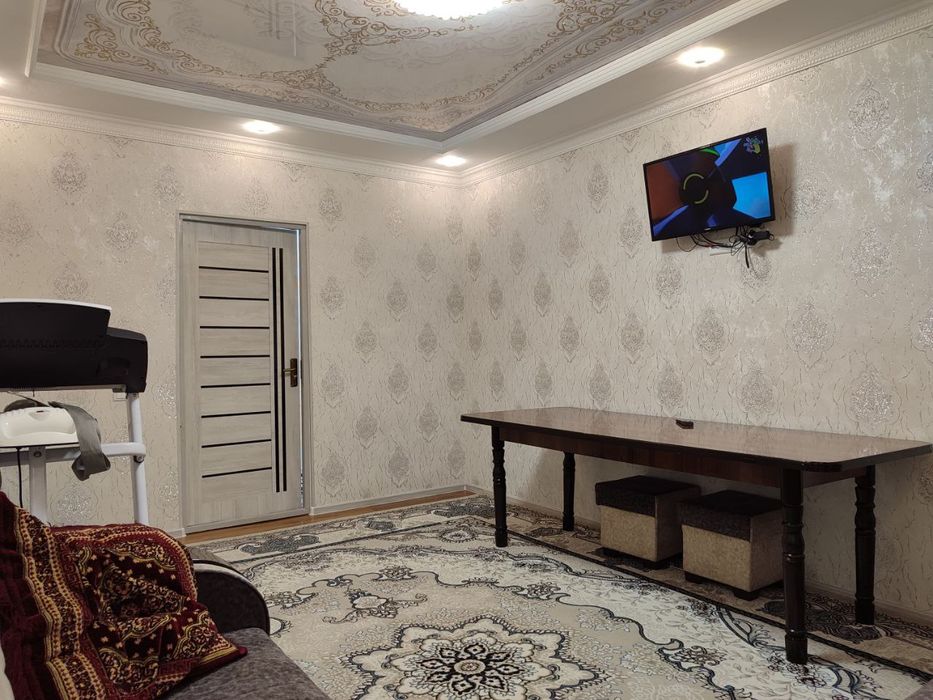 Yangi kombinat domidan.3 honali 74 kv.tayyor shinam kvartira.