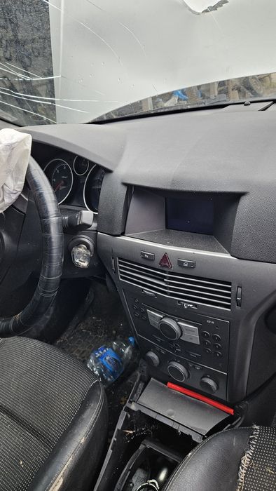 Opel Astra H - 1.7 cdti на части