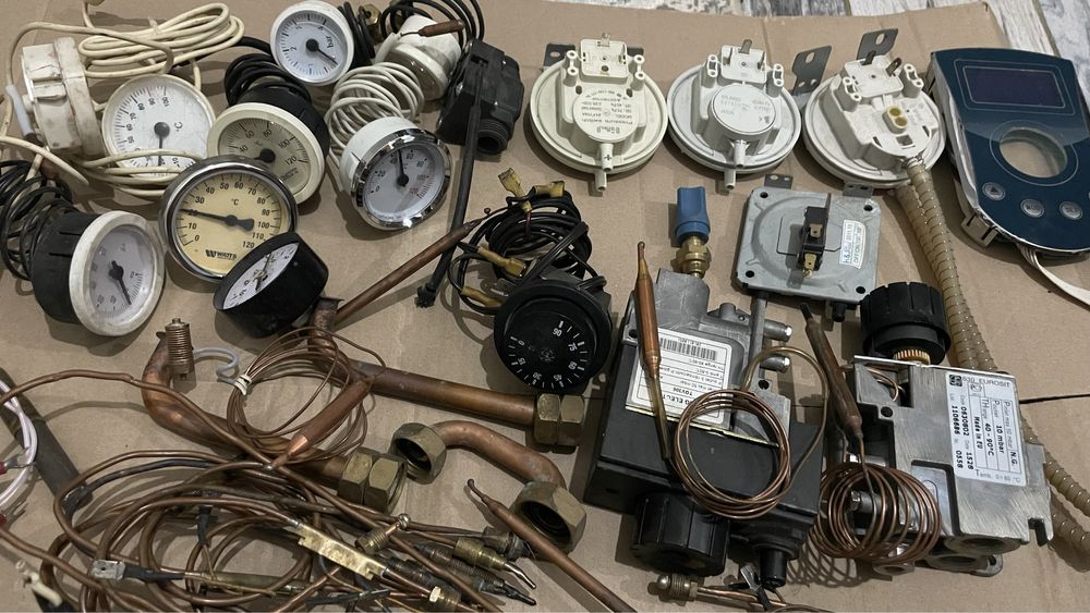 Срочно продам Запчасти котла