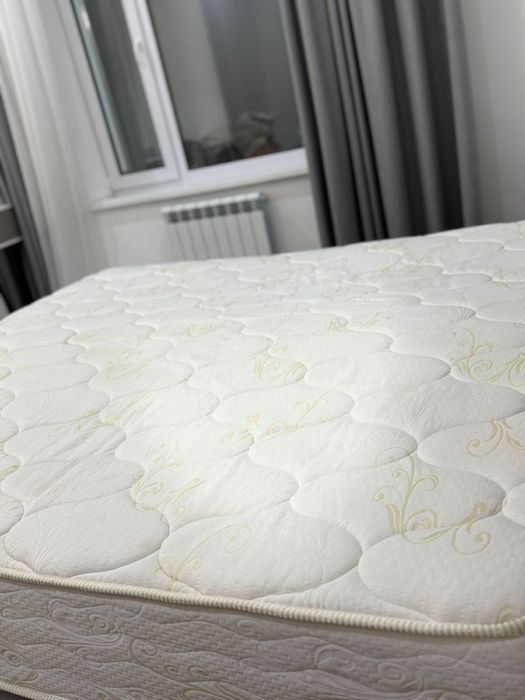 Продам матрас 200*180