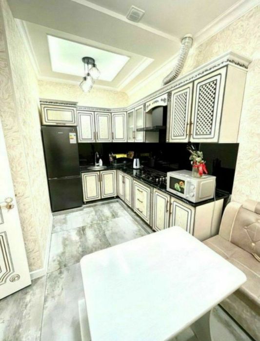 Сдаётся 3х комнатная квартира Люкс в Новостройке. БУЛЬВАР,City Hotel