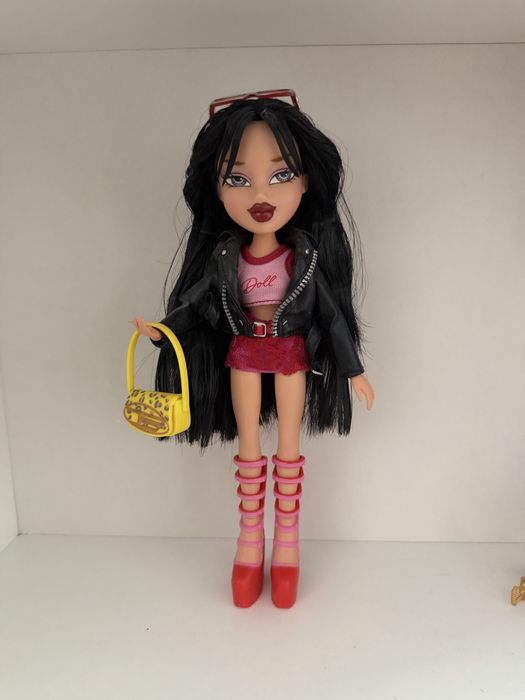 Кукла братц / bratz