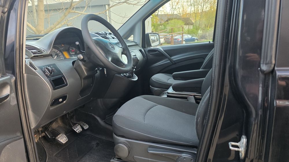 Mercedes-Benz Vito 113 * Motor 2.2 CDI  An 2011 * Dublu Cabina Autoutilitara * 5 Locuri