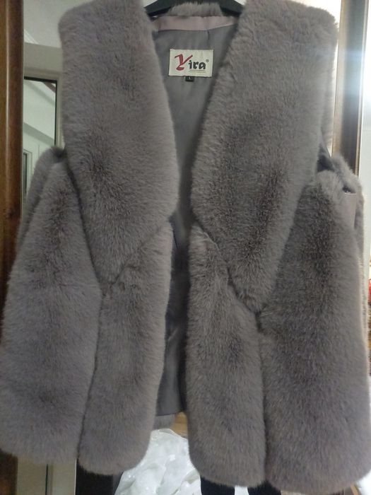 Vesta de blana artificiala