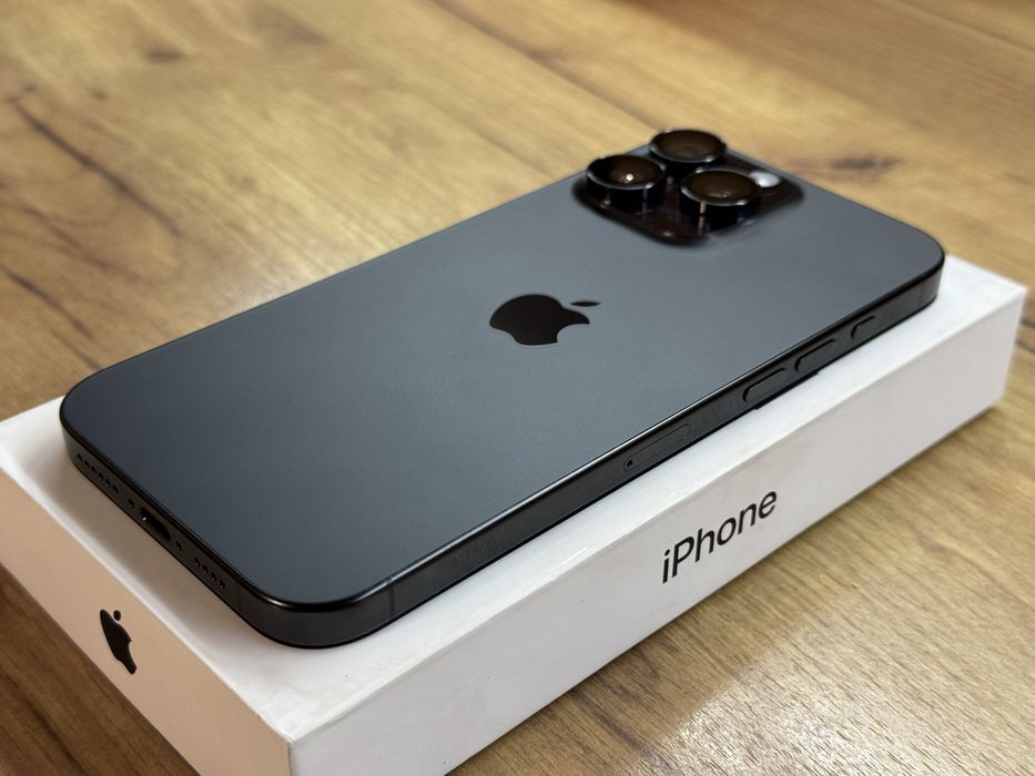 Iphone 16 PRO MAX BLACK 256GB 96% Гаранция 1г.