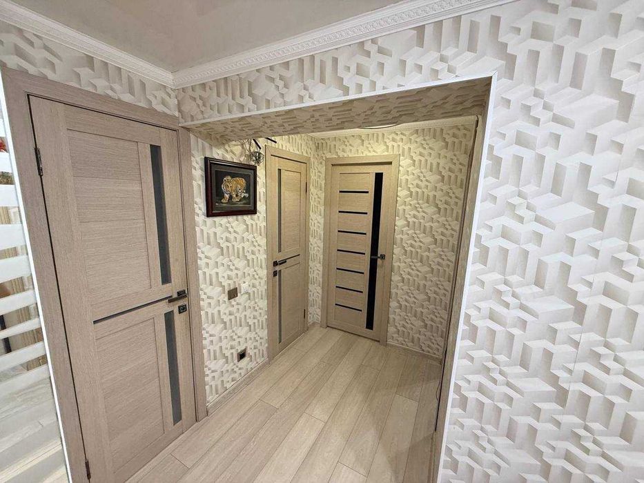 Продам квартиру Сулейменова 22