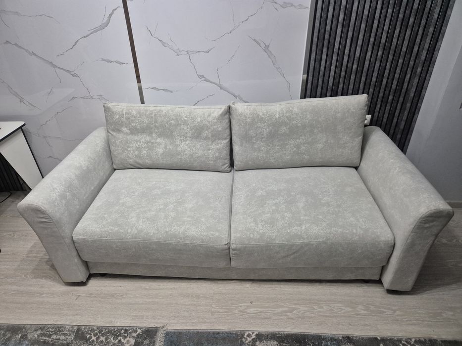 Продам мягкий уютный диван