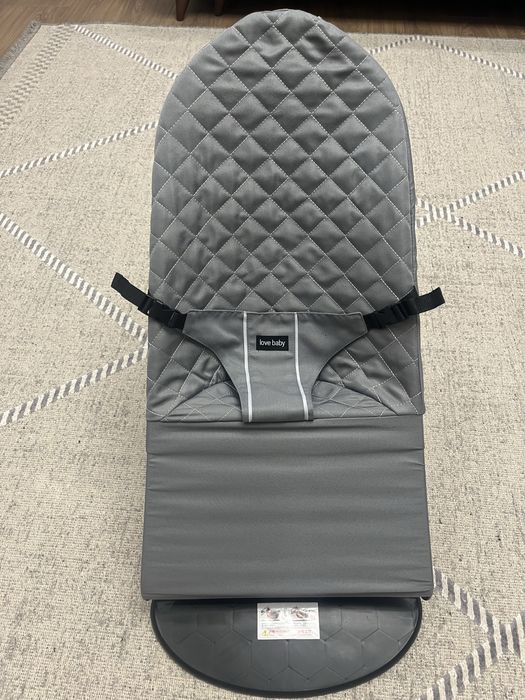 Продается детский шезлонг