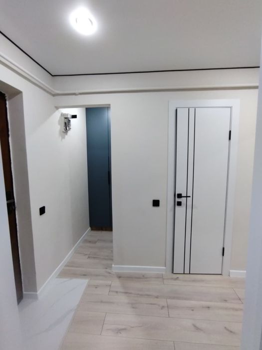 Продаётся 1 ком кв на Электроне