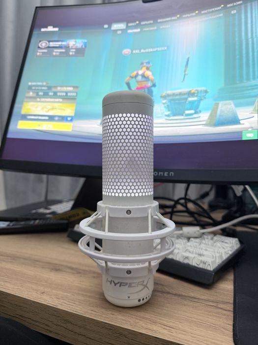 Пррдам микрофон HyperX