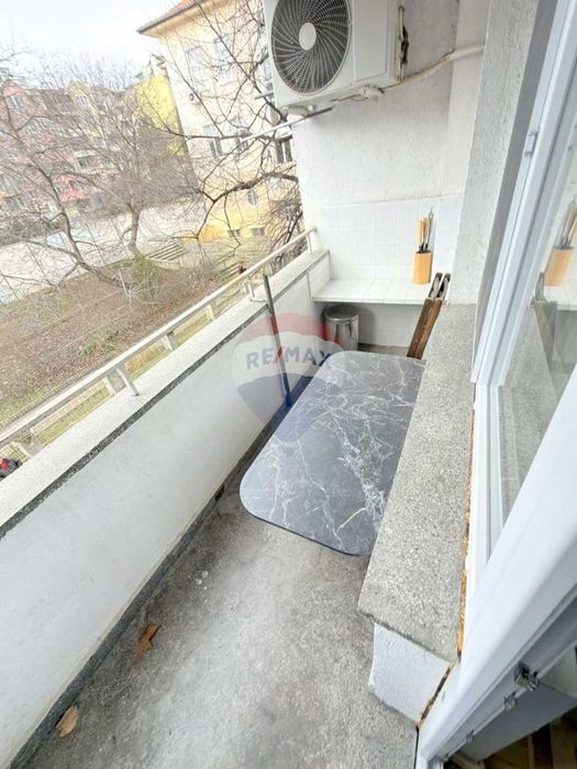 Двустаен апартамент, Спортна зала, гр. Варна Д.К 4480