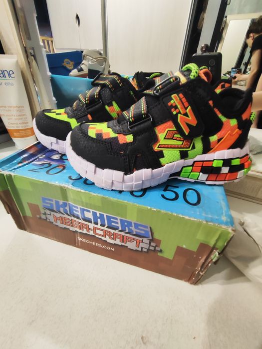 Scechers оригинал. Детские кроссовки