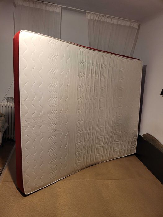 convenabil saltea tip relaxa putin folosita in stare foarte buna