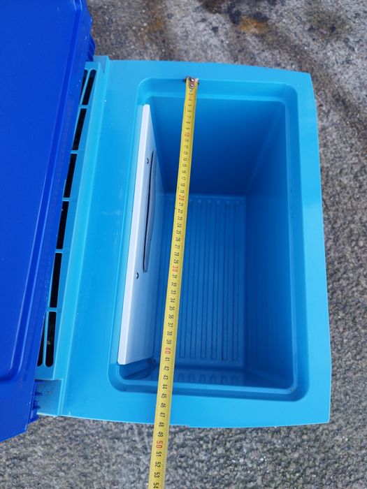 Хладилник 12v /220v / газ